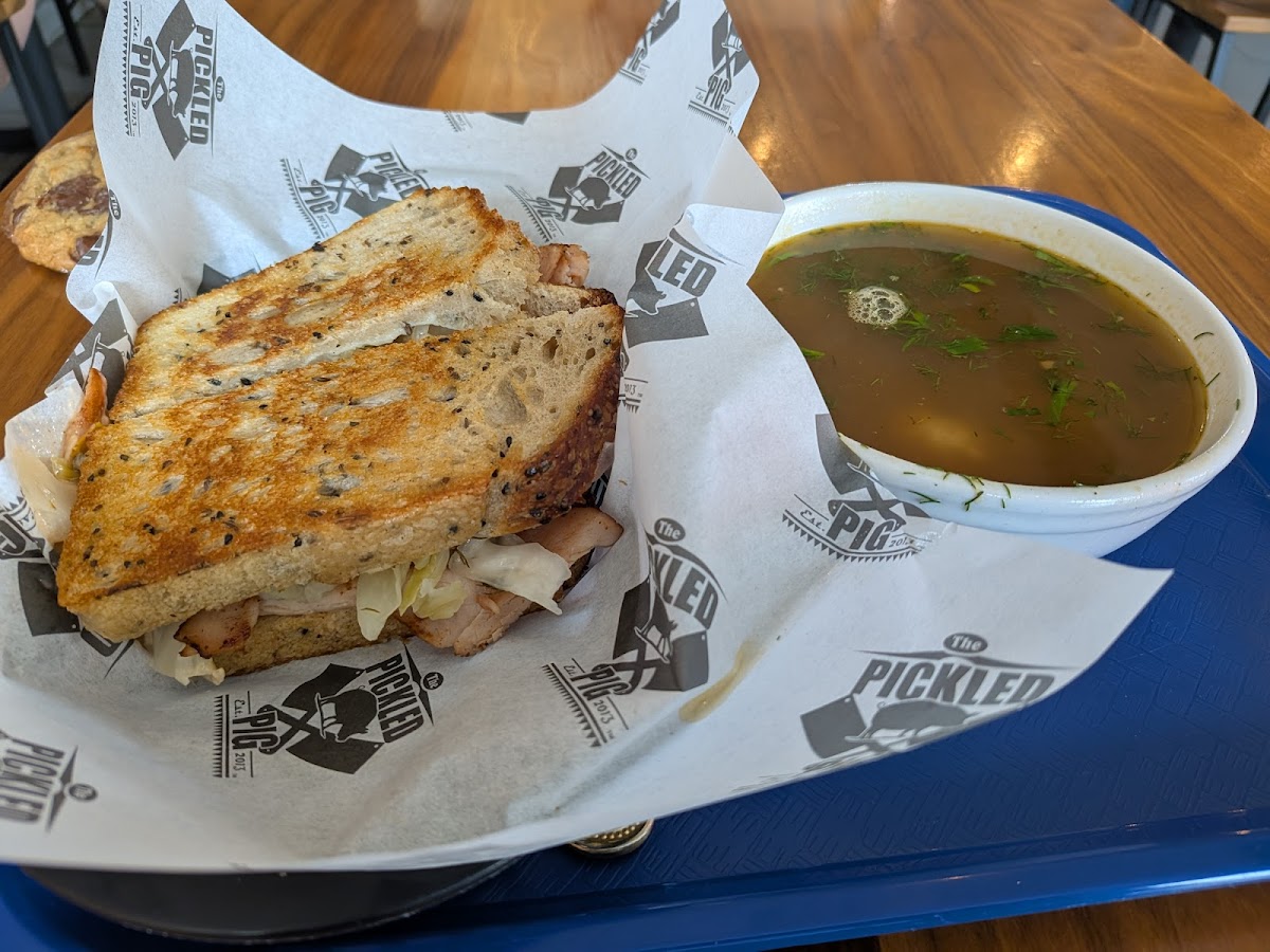 The Pickled Pig Photos 2